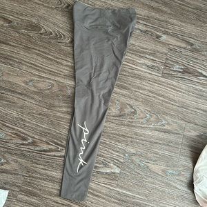 Victoria Secret Pink Full length Leggings size M brand new with tags.